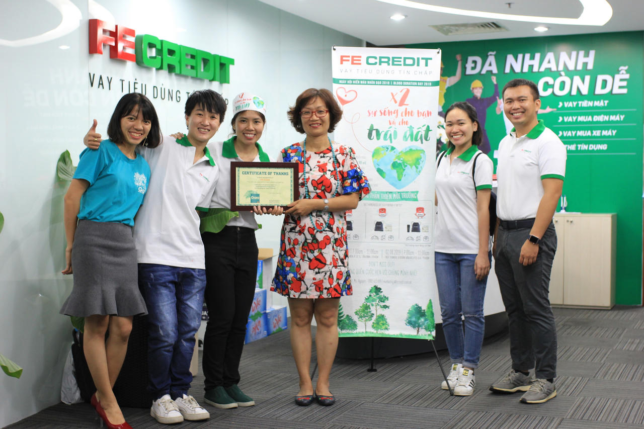 FE CREDIT tổ chức Ngày hội Hiến máu và kêu gọi bảo vệ môi trường