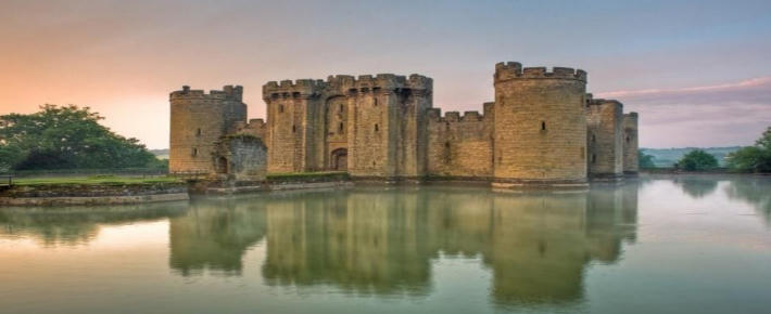 Biệt thự lâu đài The Lotus Center - câu chuyện cổ tích của chàng Hoàng tử và nàng Công chúa