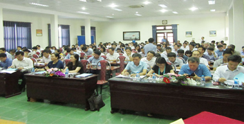 Thế nào là văn hoá ứng xử "chuẩn" trong trường học? 