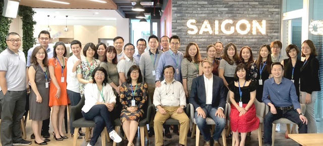 Manulife Việt Nam gắn kết nhân viên trong thời đại công nghệ số - 2