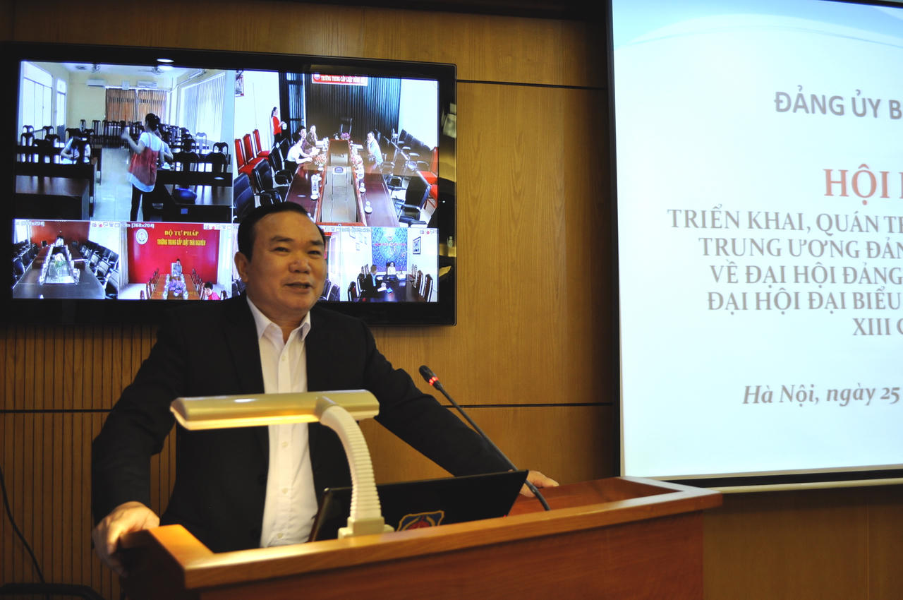 Bộ Tư pháp quán triệt, phổ biến Chỉ thị 35 và các hướng dẫn về Đại hội Đảng các cấp