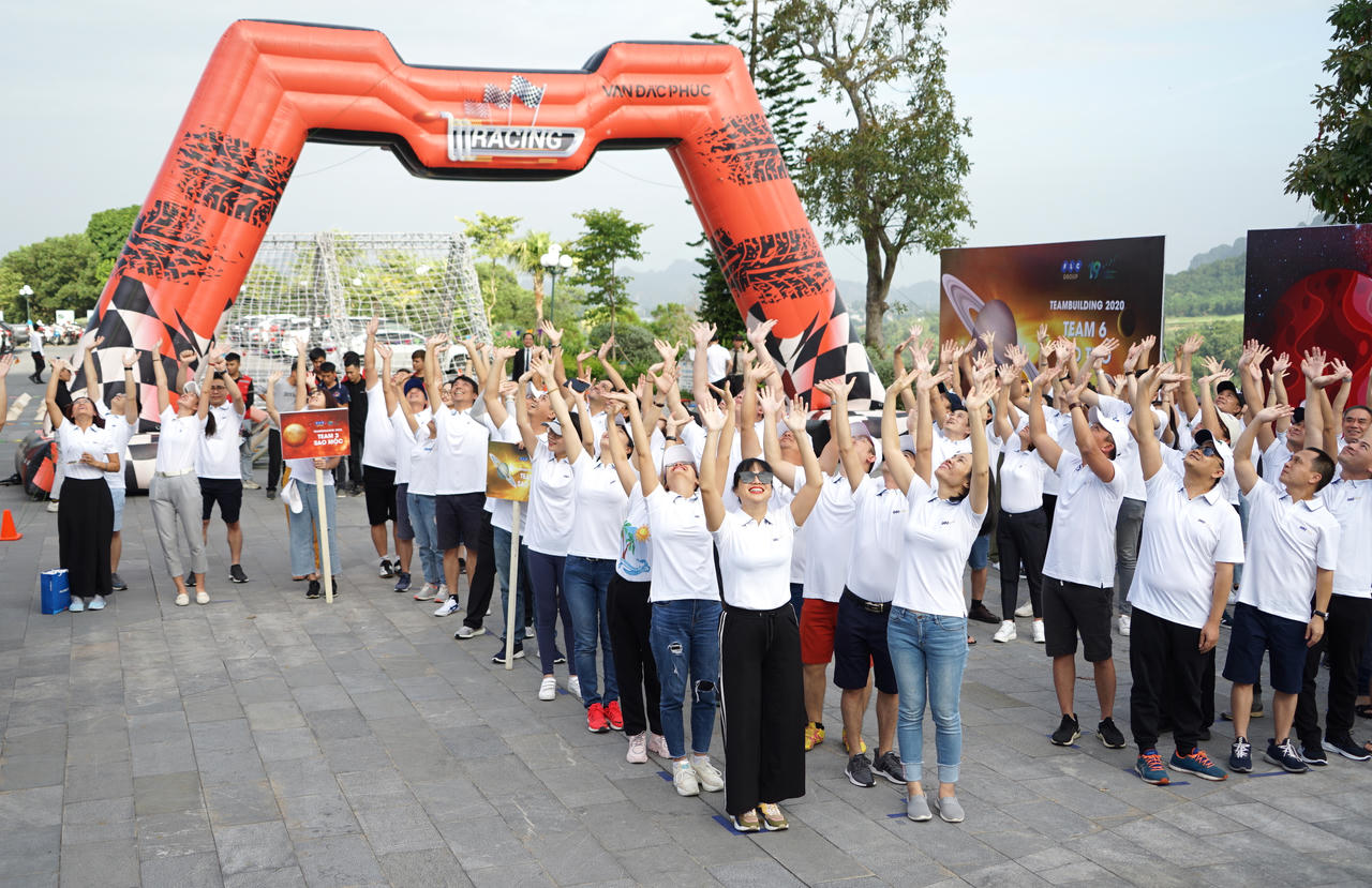 Ông Trịnh Văn Quyết và những kỳ vọng ngày FLC 19 tuổi 