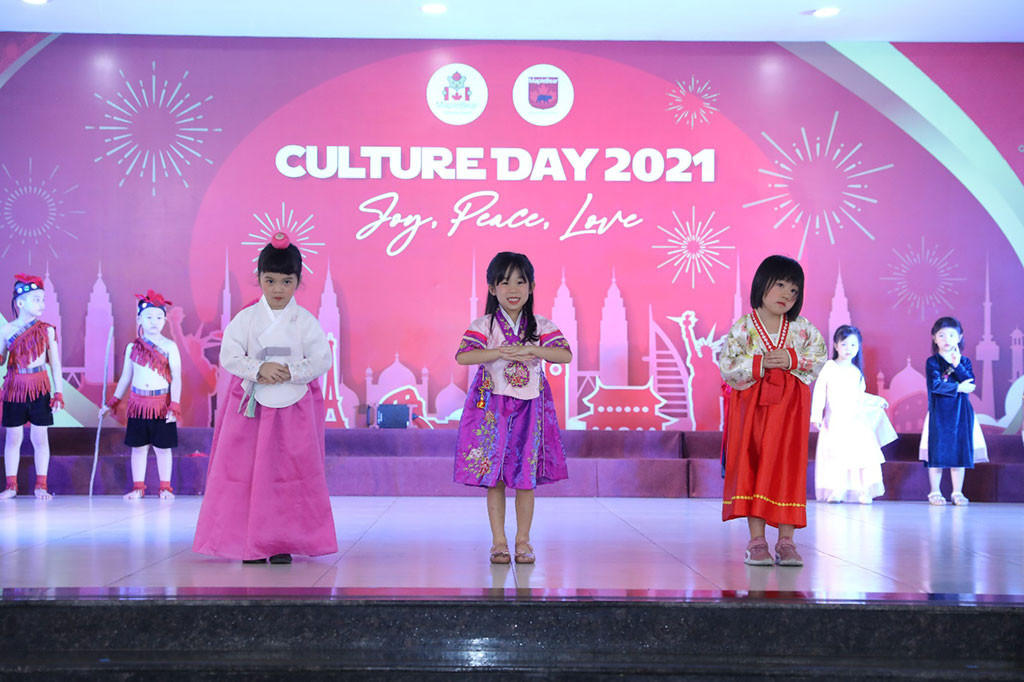 Culture day 2021: Sự kiện văn hóa đa sắc màu của Sunshine Maple Bear
