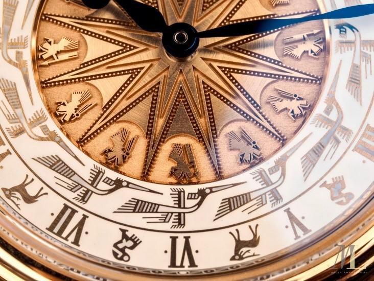 Vẻ đẹp 3 phiên bản cuối của đồng hồ lấy cảm hứng từ trống đồng Đông Sơn