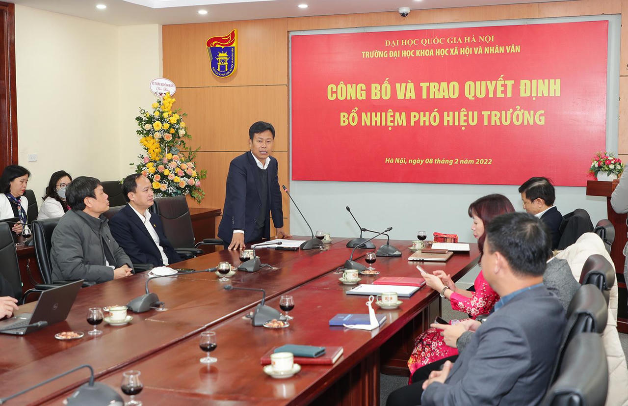 PGS.TS Đặng Thị Thu Hương trở thành tân Phó Hiệu trưởng Trường Đại học Khoa học Xã hội và Nhân văn