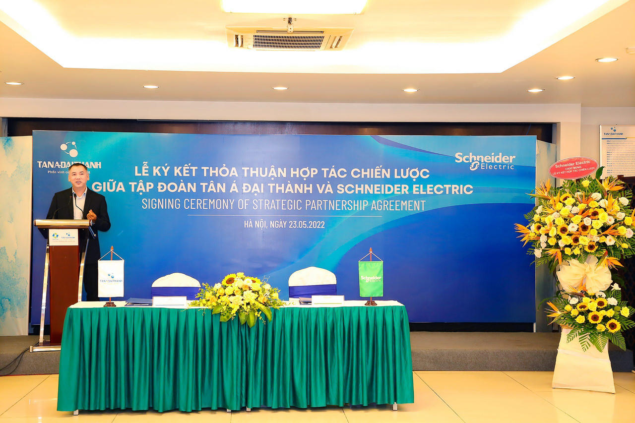 Tân Á Đại Thành hợp tác Schneider Electric xây dựng giải pháp cho Khu đô thị thông minh