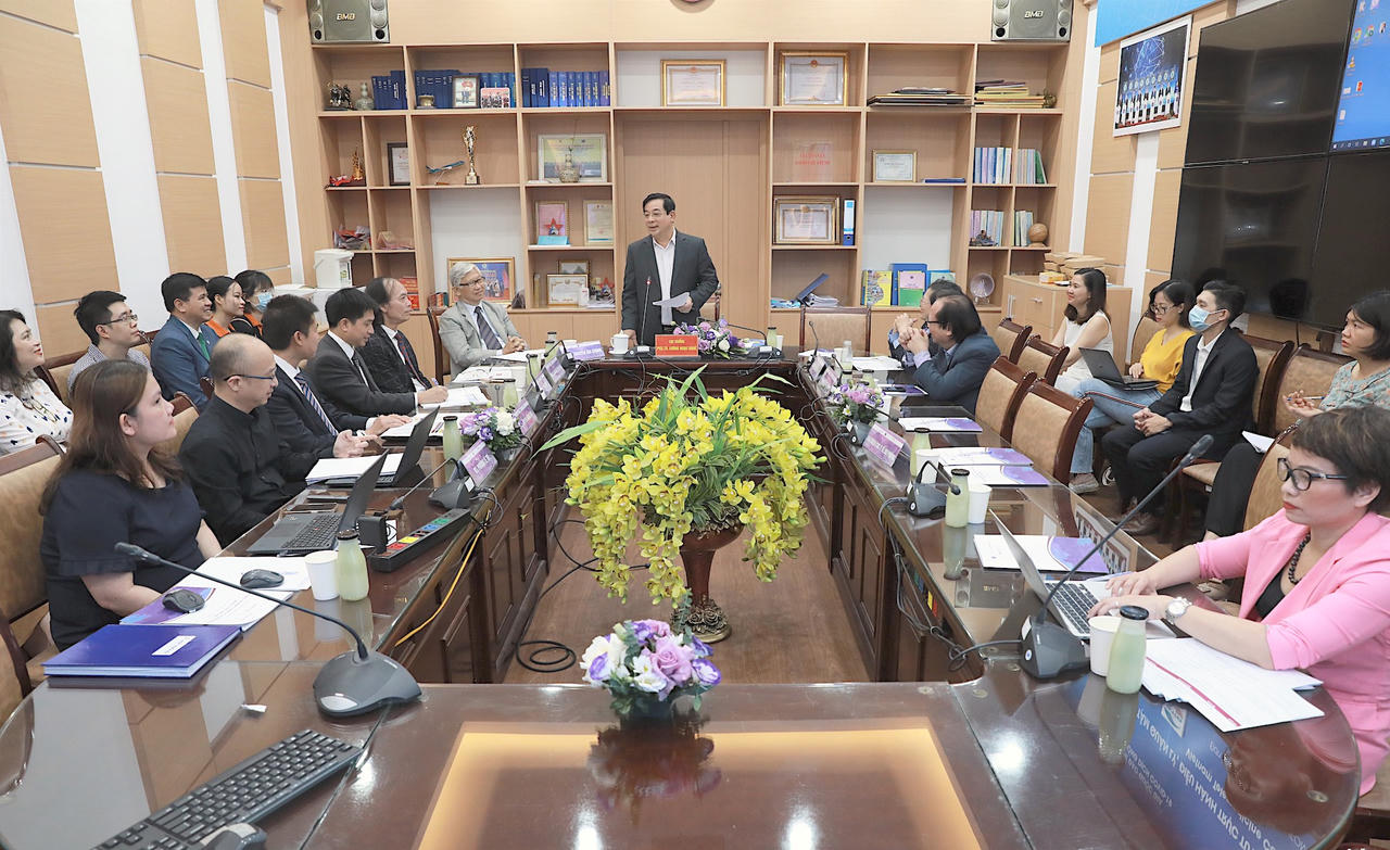 Mở rộng Chương trình 'Vì lá phổi khỏe' sang chăm sóc bệnh nhân hô hấp nhi 