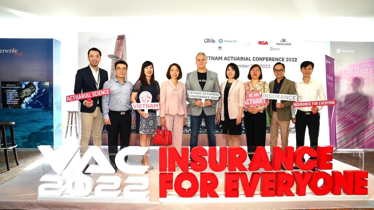 Hơn 300 chuyên gia định phí tìm lời giải “Bảo hiểm cho mọi người”