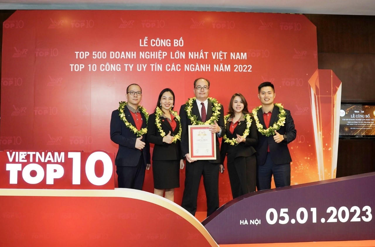 Dai-ichi Life Việt Nam xuất sắc vươn lên vị trí thứ 70 trong Top 500 Doanh nghiệp lớn nhất Việt Nam năm 2022 