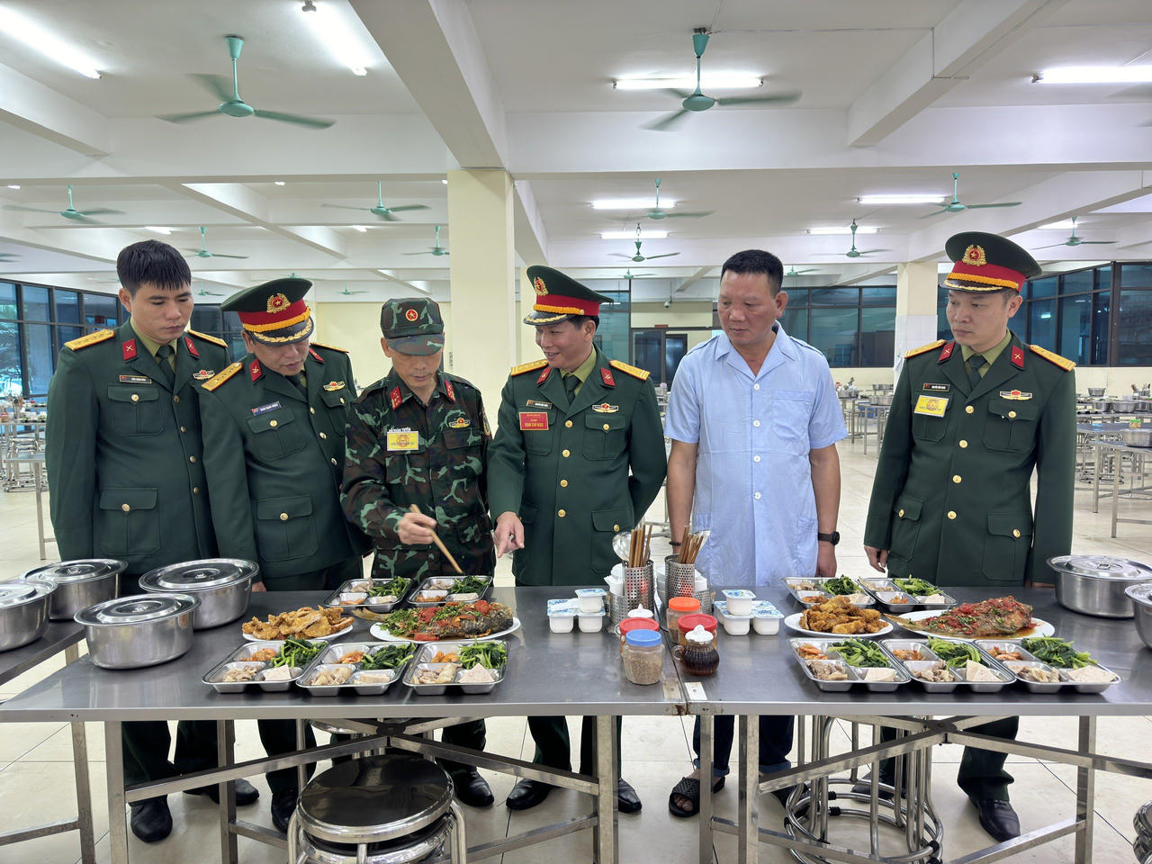 Nâng cao chất lượng công tác hậu cần ở Học viện Chính trị