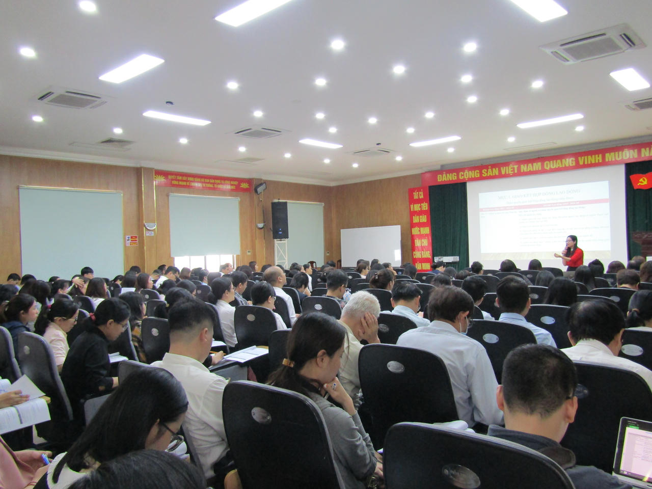 Nâng cao chất lượng, hiệu lực, hiệu quả công tác pháp chế