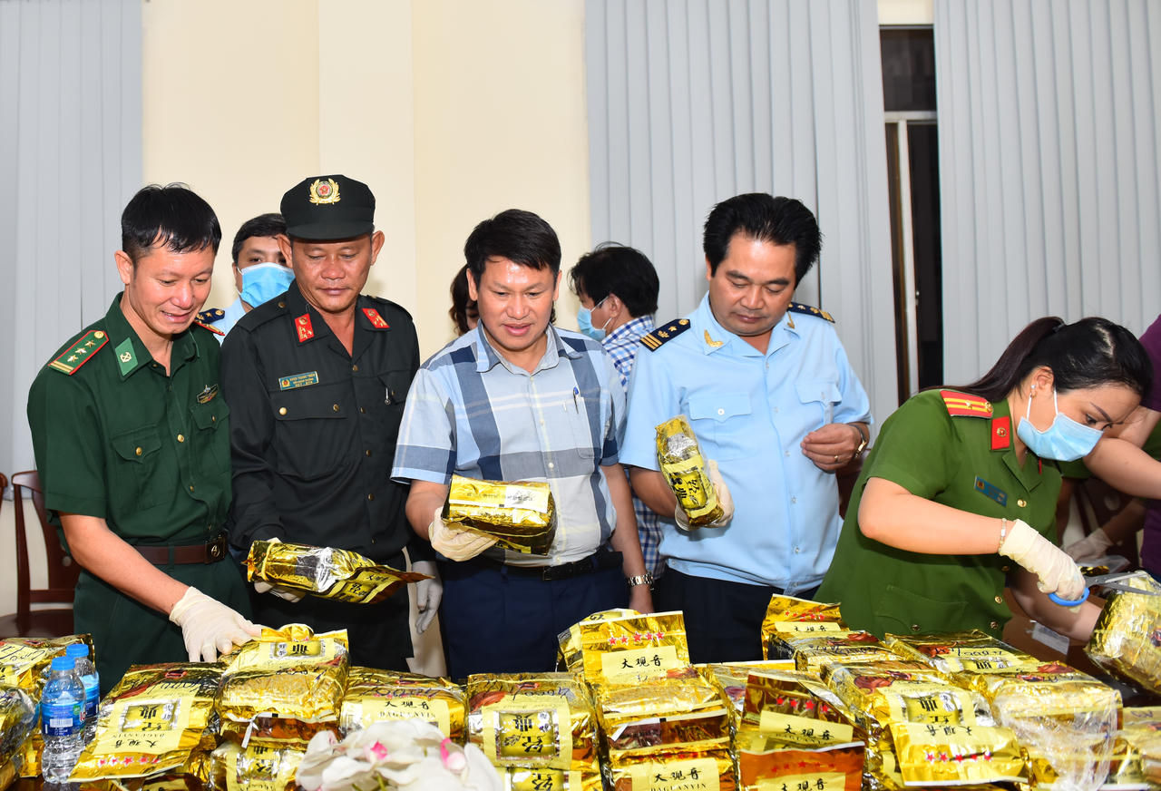 Trung tướng Nguyễn Văn Viện:“Khắc tinh” của tội phạm và nỗ lực chặn đứng “cái chết trắng” 