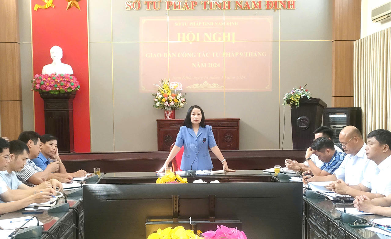 Giám đốc Sở Tư pháp Nam Định Trần Thị Thúy Hiền và quyết tâm “ Hôm nay phải tốt hơn ngày hôm qua”