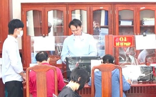 Giám đốc Sở Tư pháp Nam Định Trần Thị Thúy Hiền và quyết tâm “ Hôm nay phải tốt hơn ngày hôm qua”