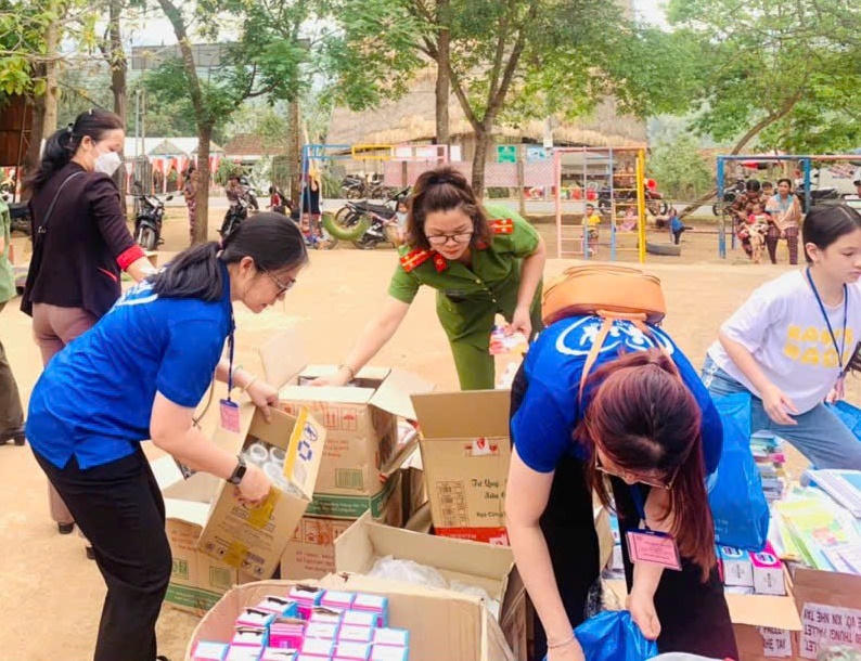 Y Yến: Nữ Trưởng công an xã giữ gìn bình yên bản làng