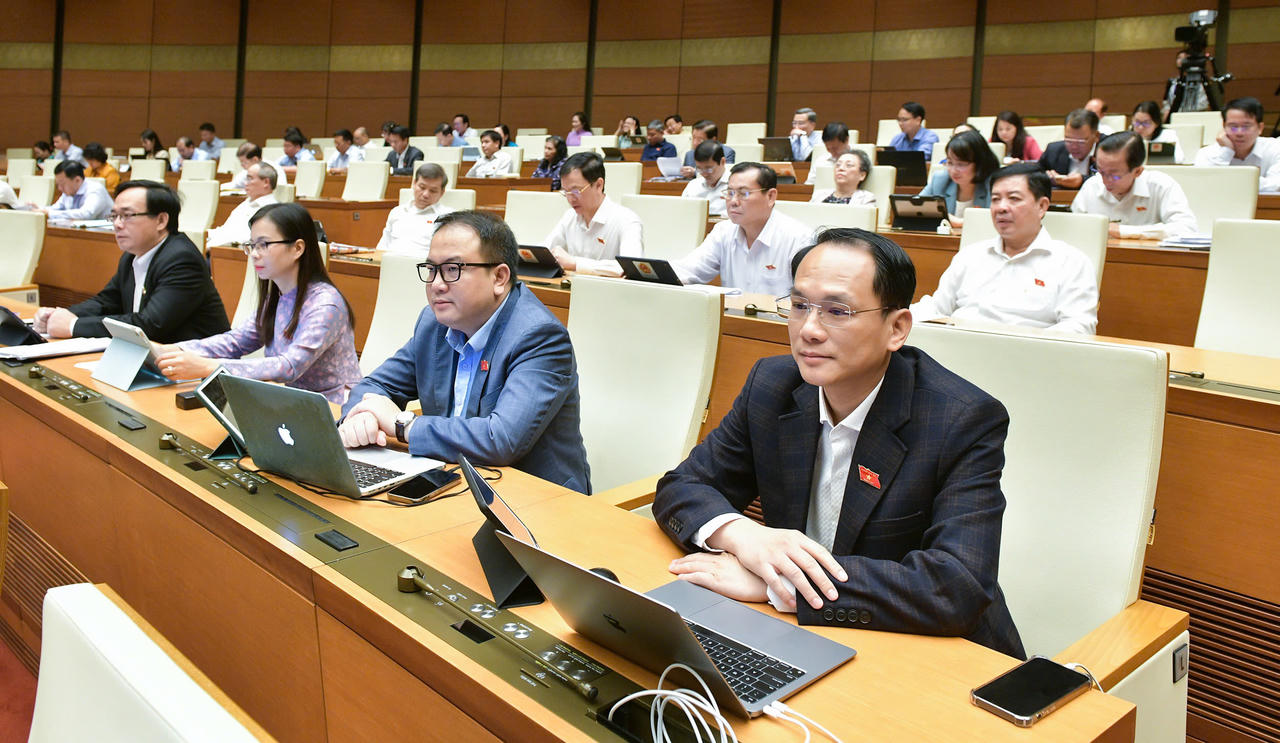 Soạn thảo “luật khung”, “luật chi tiết” trong bối cảnh Việt Nam hiện nay