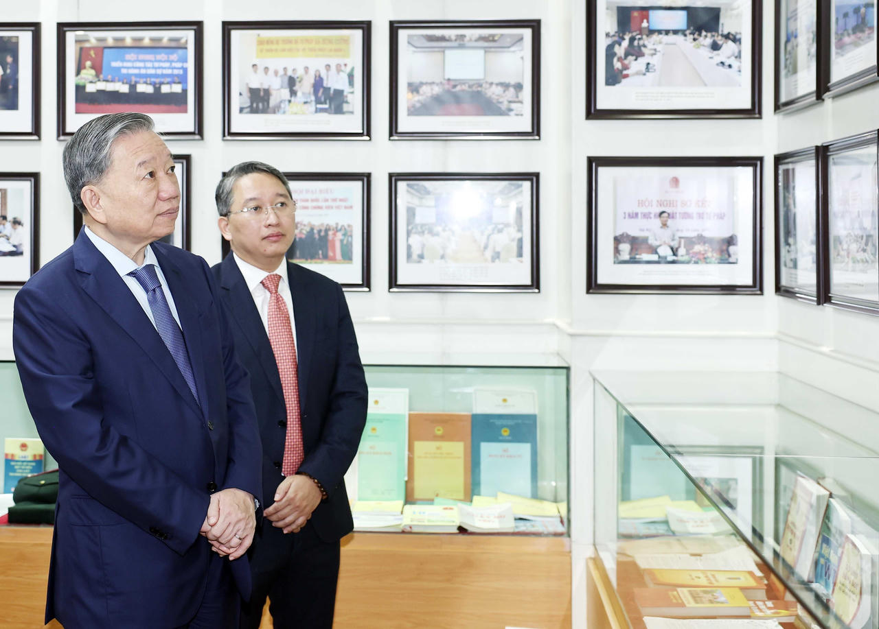 Tổng Bí thư Tô Lâm làm việc với Ban Cán sự Đảng Bộ Tư pháp