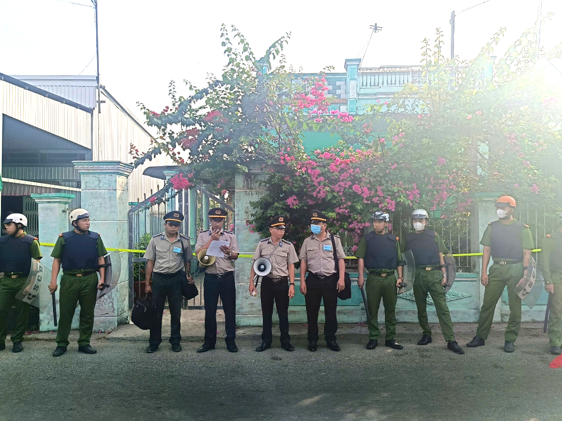 Thư ký thi hành án Trần Văn Toán và những kỷ niệm “cưỡng chế” nhớ đời!