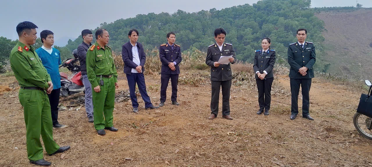 Chấp hành viên Trịnh Minh Thuận xử lý bản án khó với phương châm “tôn trọng sự thỏa thuận”