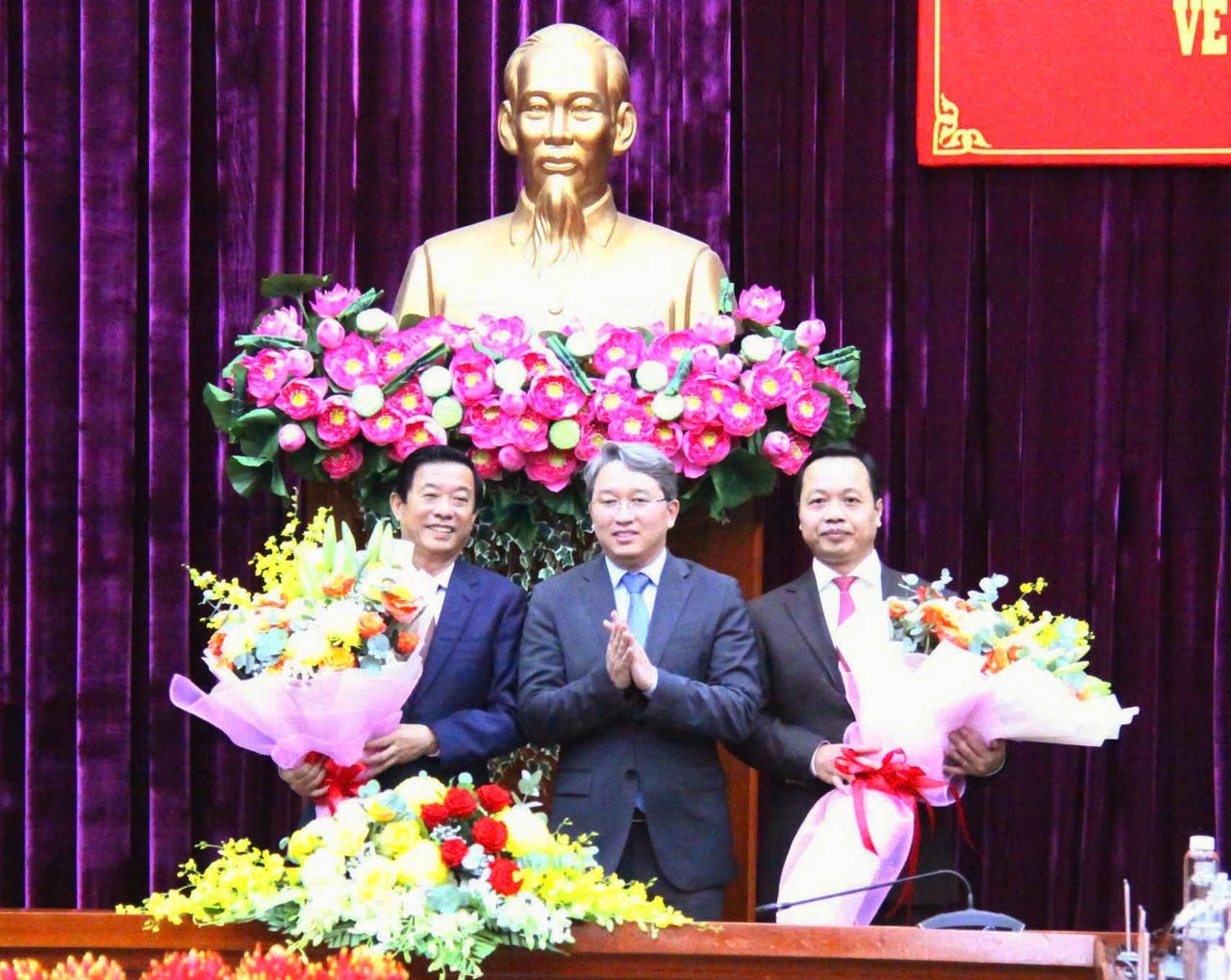 Thứ trưởng Bộ Tư pháp Trần Tiến Dũng trở thành tân Bí thư Tỉnh uỷ Vĩnh Long