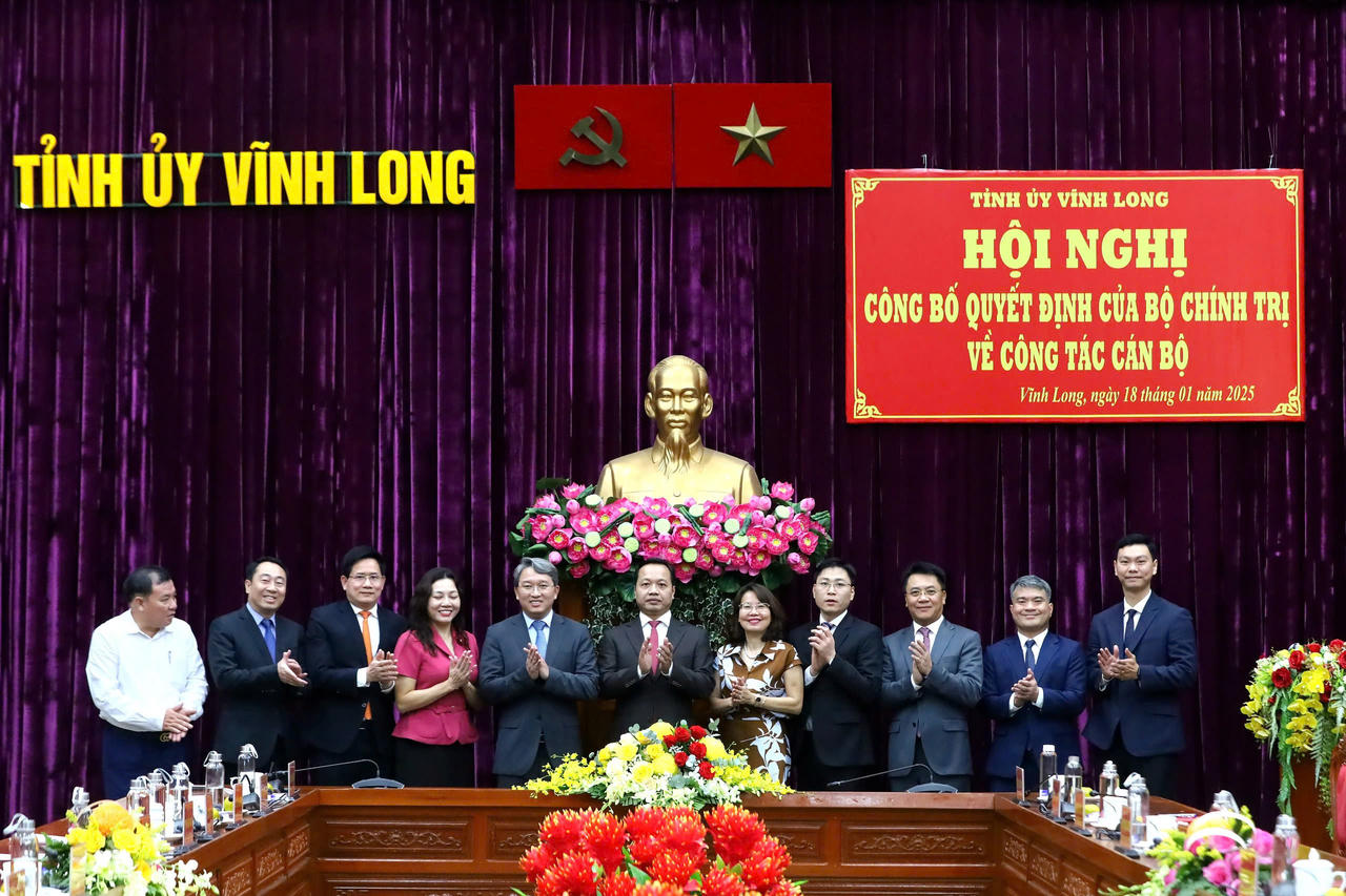 Thứ trưởng Bộ Tư pháp Trần Tiến Dũng trở thành tân Bí thư Tỉnh uỷ Vĩnh Long