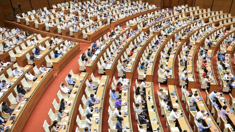 Tách quy trình chính sách khỏi chương trình lập pháp hằng năm