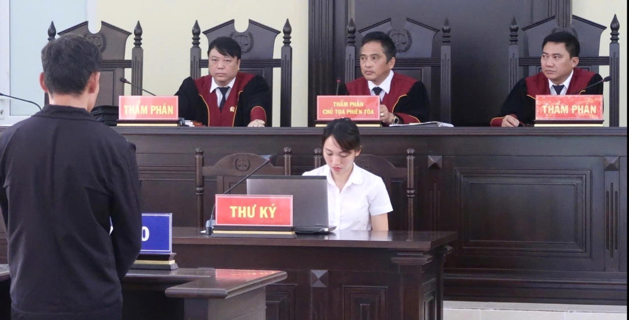 Phó Chánh án Nguyễn Khánh Phương và phút “cân não” xét xử người vị thành niên phạm tội hiếp dâm được hưởng án treo