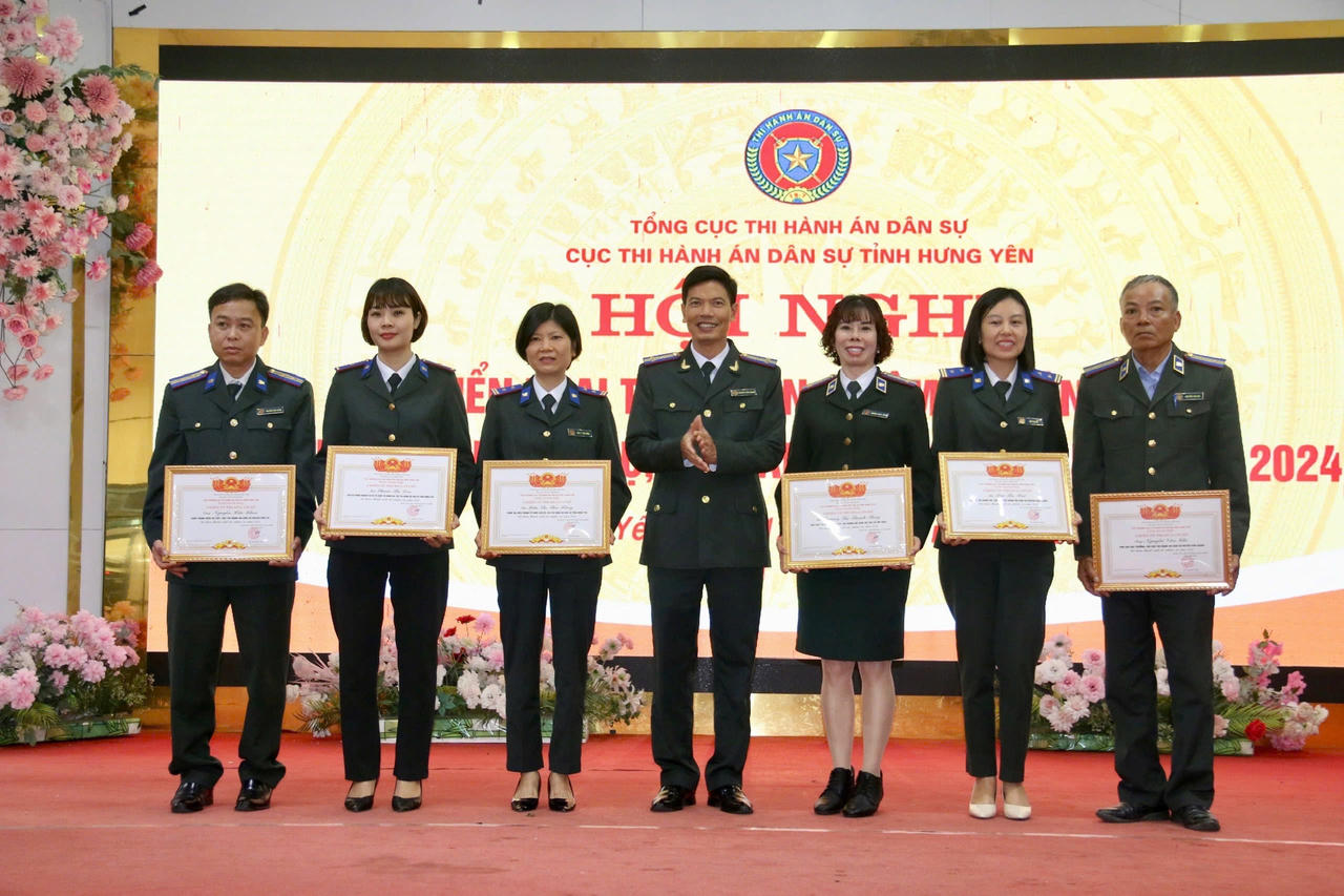 Chuyện về nữ Chi cục trưởng Thi hành án dân sự phố Nối