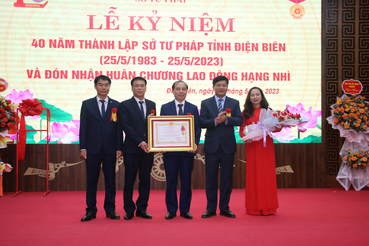 Giám đốc Phạm Đình Quế - Người tâm huyết và nhiều sáng kiến của Tư pháp Điện Biên