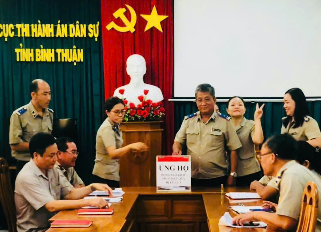 Chấp hành viên kể chuyện đương sự giữ bò để níu kéo hôn nhân và cái kết bất ngờ