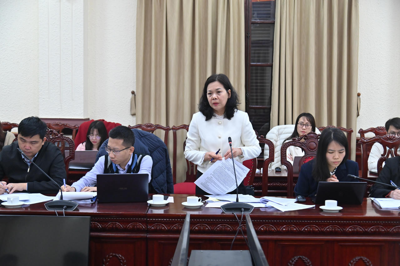 Đang xây dựng các cơ chế, chính sách vượt trội cho các Trung tâm tài chính