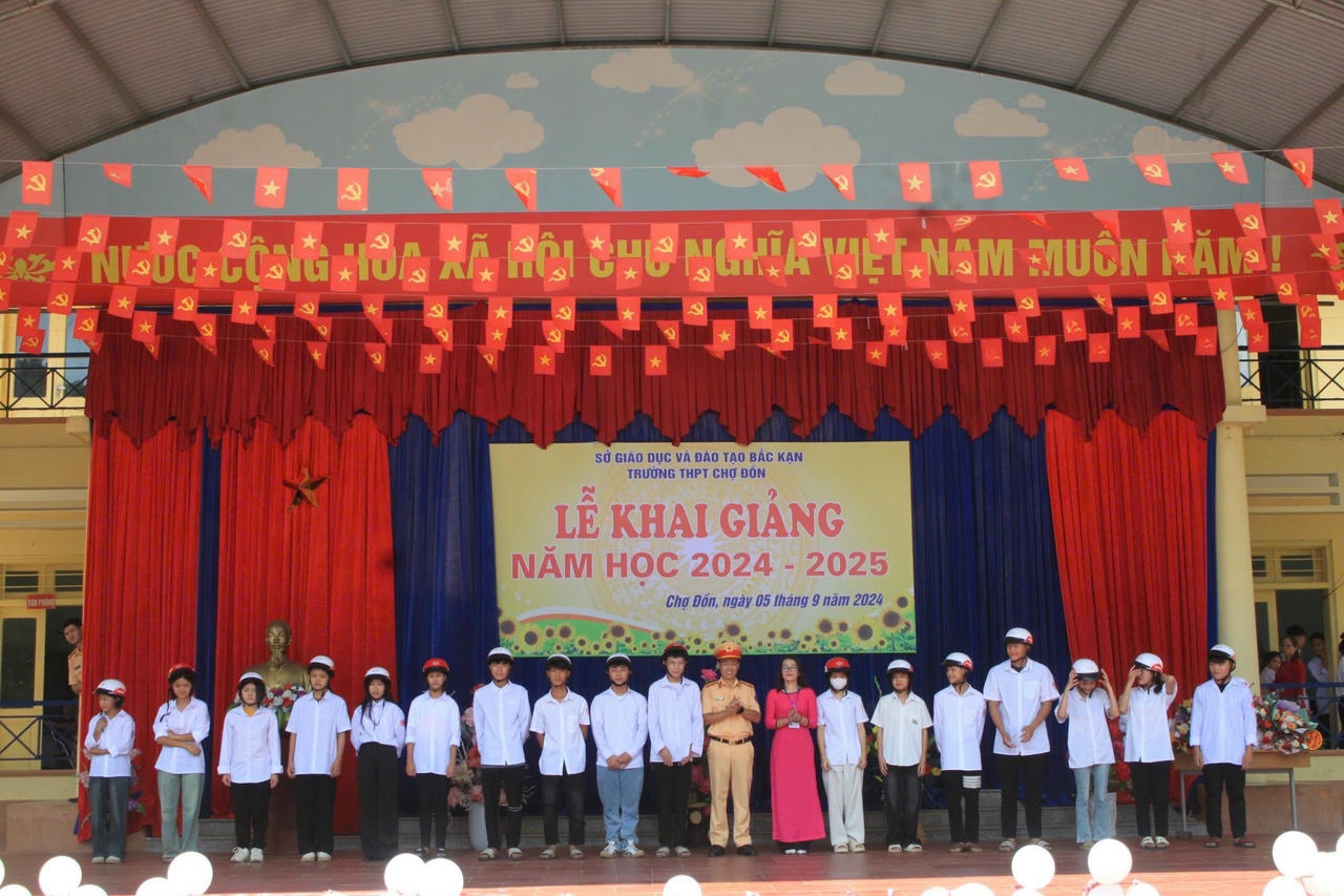 Đội trưởng Đàm Văn Thượng: Nỗ lực xây dựng môi trường giao thông an toàn, lành mạnh cho người dân