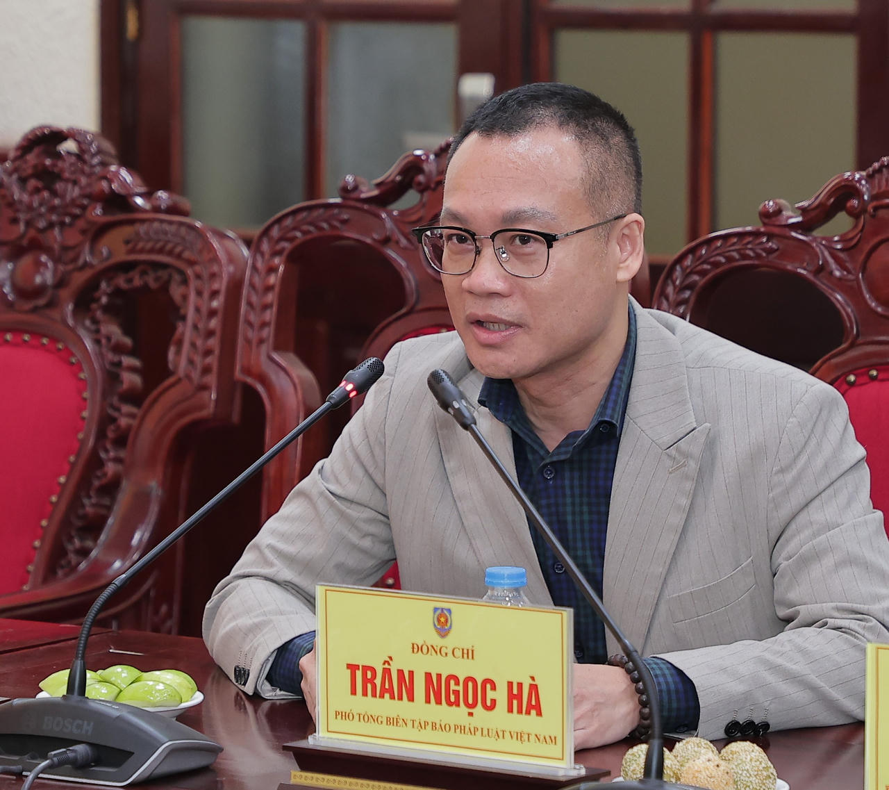 Thứ trưởng Đặng Hoàng Oanh nói chuyện chuyên đề "Phụ nữ Ngành Tư pháp Việt Nam - Từ truyền thống đến hiện đại"