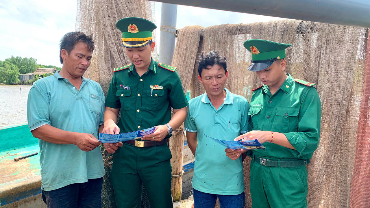 Thượng úy Lâm Quốc Chuẩn: Đưa chính sách pháp luật đến từng khóm, ấp