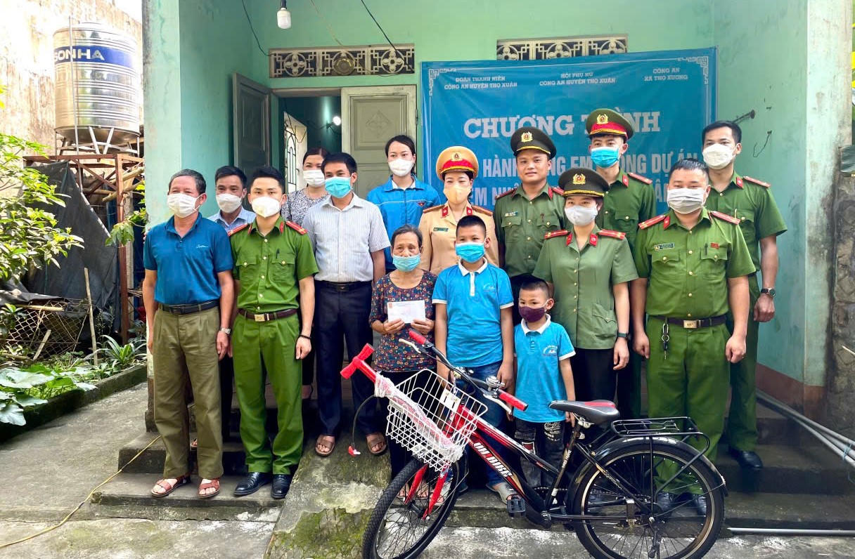 Đại úy Lê Cao Cường: Trưởng công an xã bám địa bàn, gần dân để phụng sự