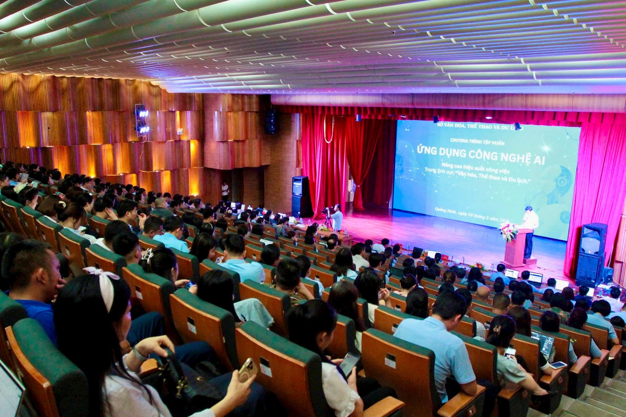 Tập huấn ứng dụng AI trong ngành du lịch tại Quảng Ninh