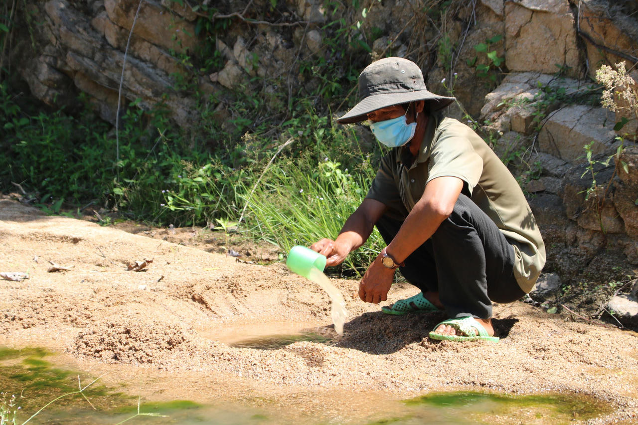 Bình Định: Giếng khô cạn, hàng ngàn người dân “khát” nước