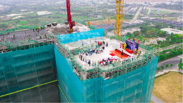 Tổ hợp căn hộ cao cấp Moonlight 1 cất nóc đúng tiến độ 