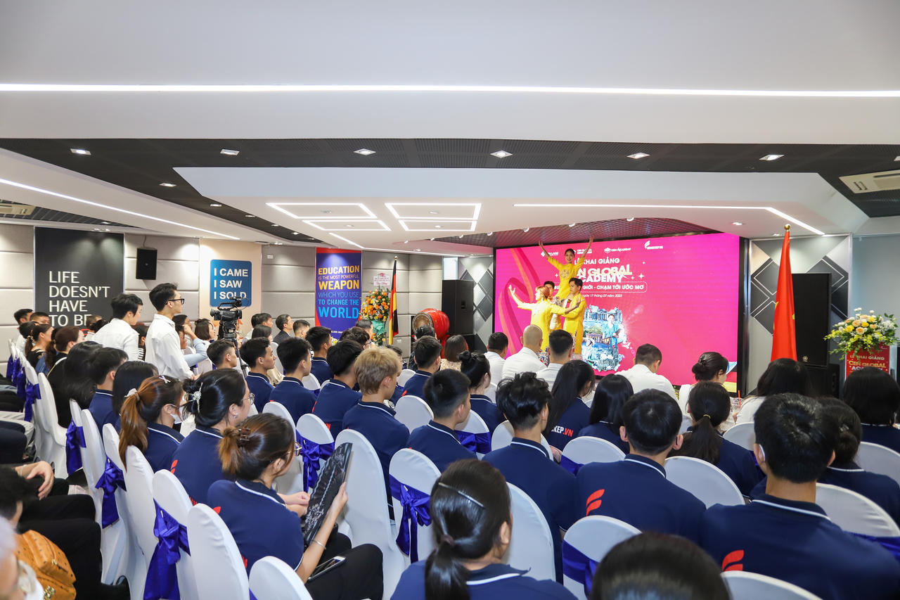 Ấn tượng Lễ khai giảng Cen Global Academy 