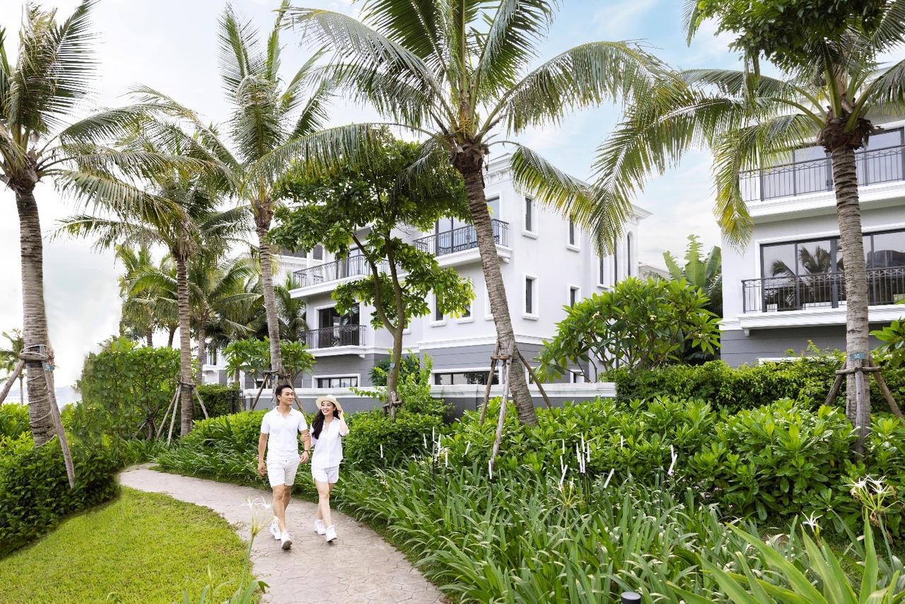 Grand Bay Halong Villas mở bán 10 biệt thự kề cận ‘trái tim tiện ích’ Clubhouse