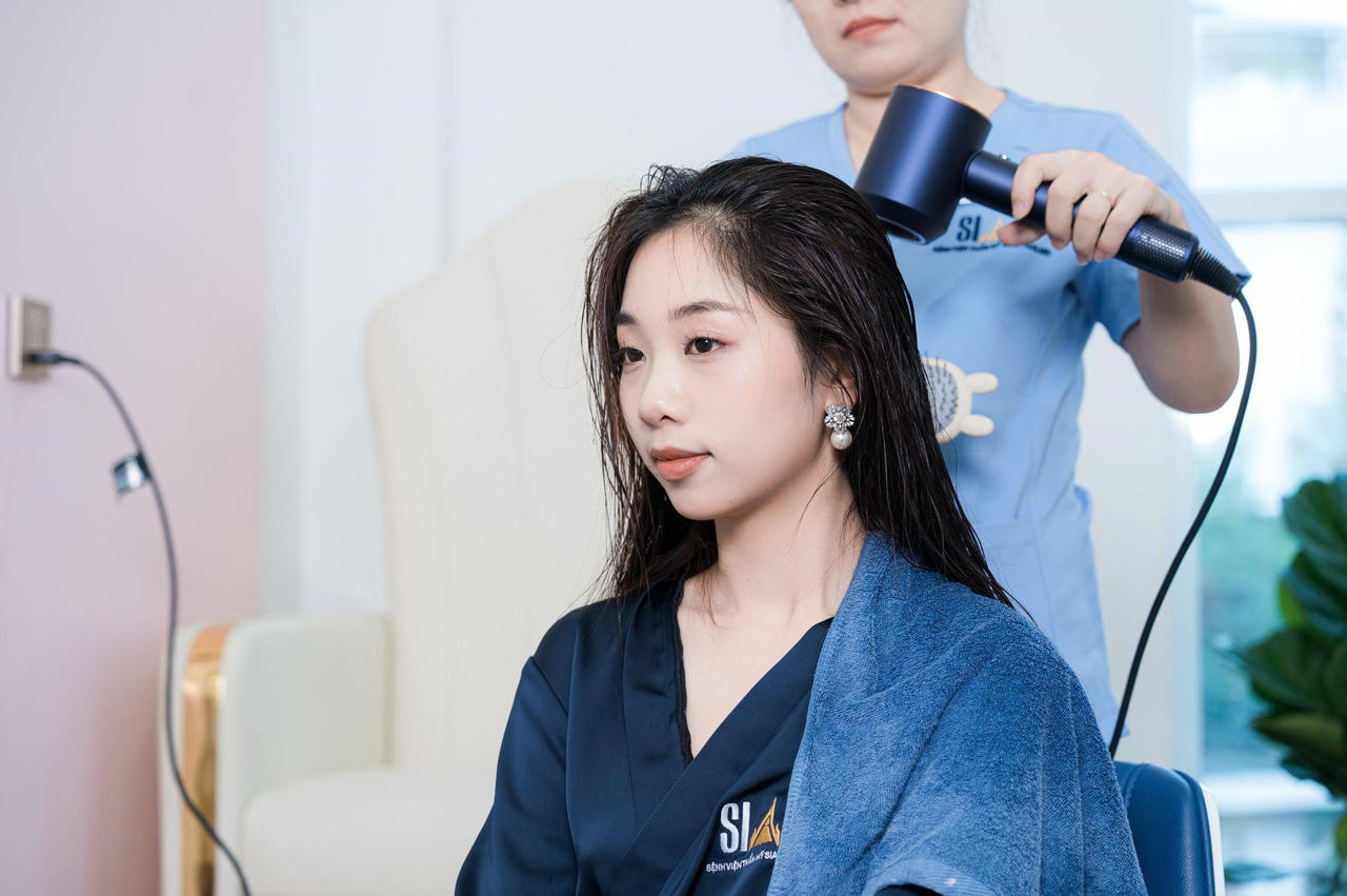 Đằng sau vẻ đẹp tự tin: Chuyến trải nghiệm giàu cảm xúc của thí sinh Hoa hậu Việt Nam tại SIAM Thailand