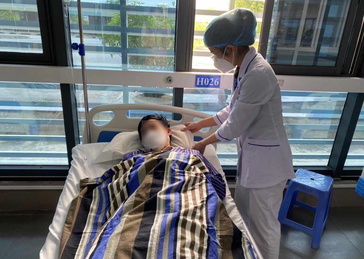 Nhầm lá ngón thành rau, 9 người ngộ độc phải nhập viện