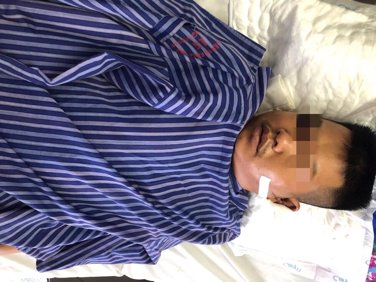 2 người đàn ông chém nhau nguy kịch 