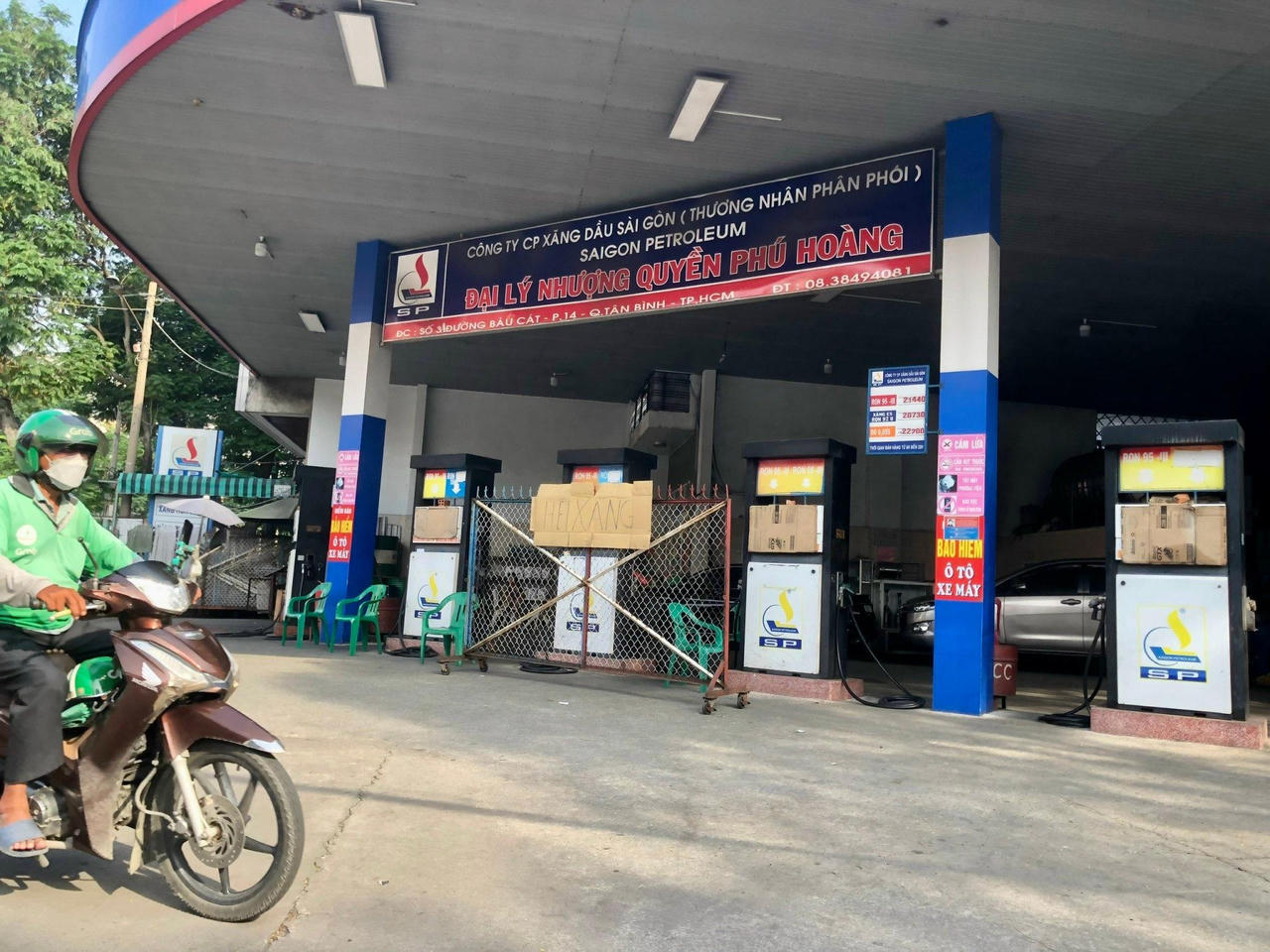121 cửa hàng tại TP HCM không còn xăng để bán