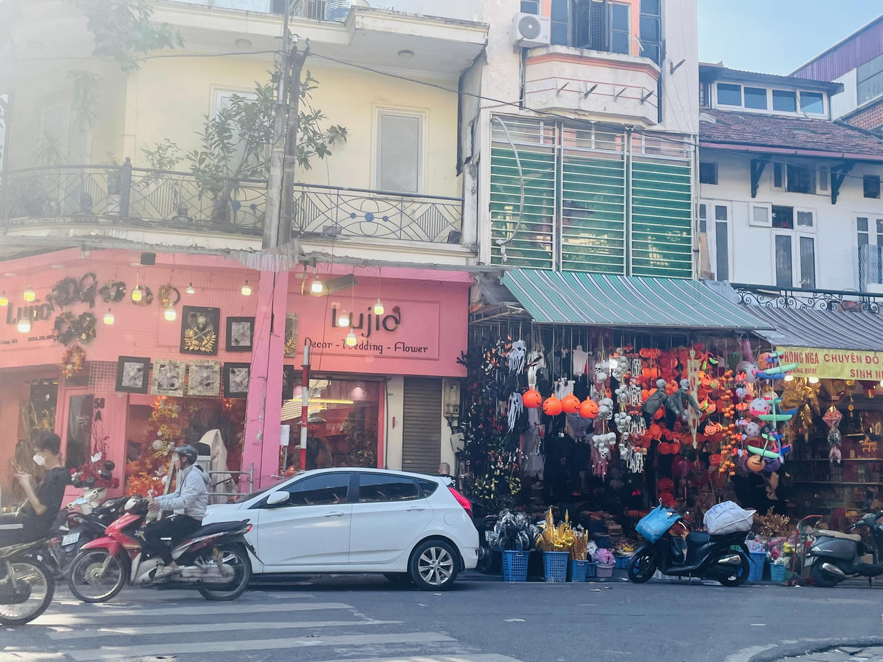 Sôi động thị trường Halloween