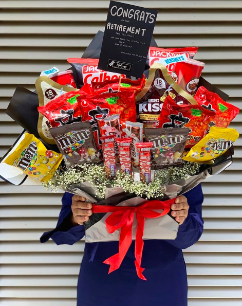 Thú vị với những bó hoa 20/10 "độc nhất vô nhị"