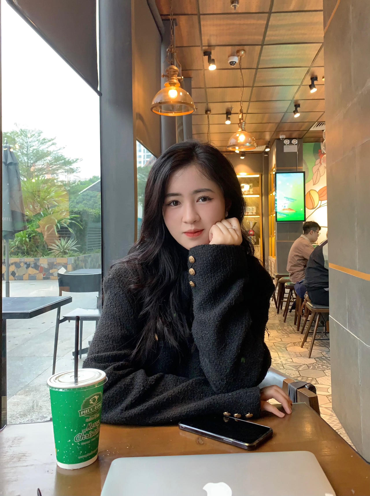 Sinh viên ngoại tỉnh háo hức 'mang Tết về nhà'