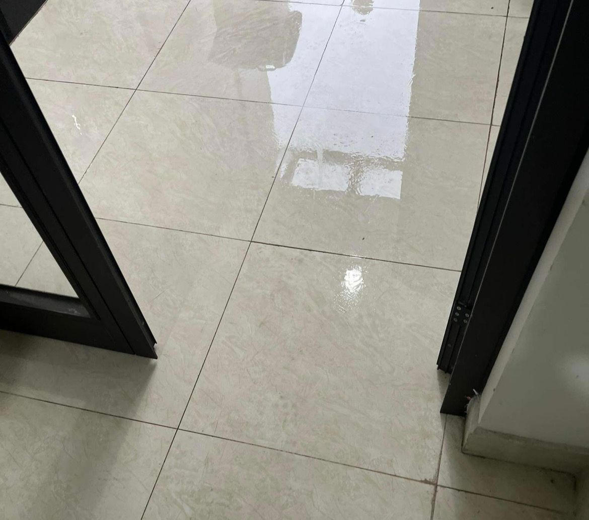 Người Hà Nội 'vật lộn' với trời nồm