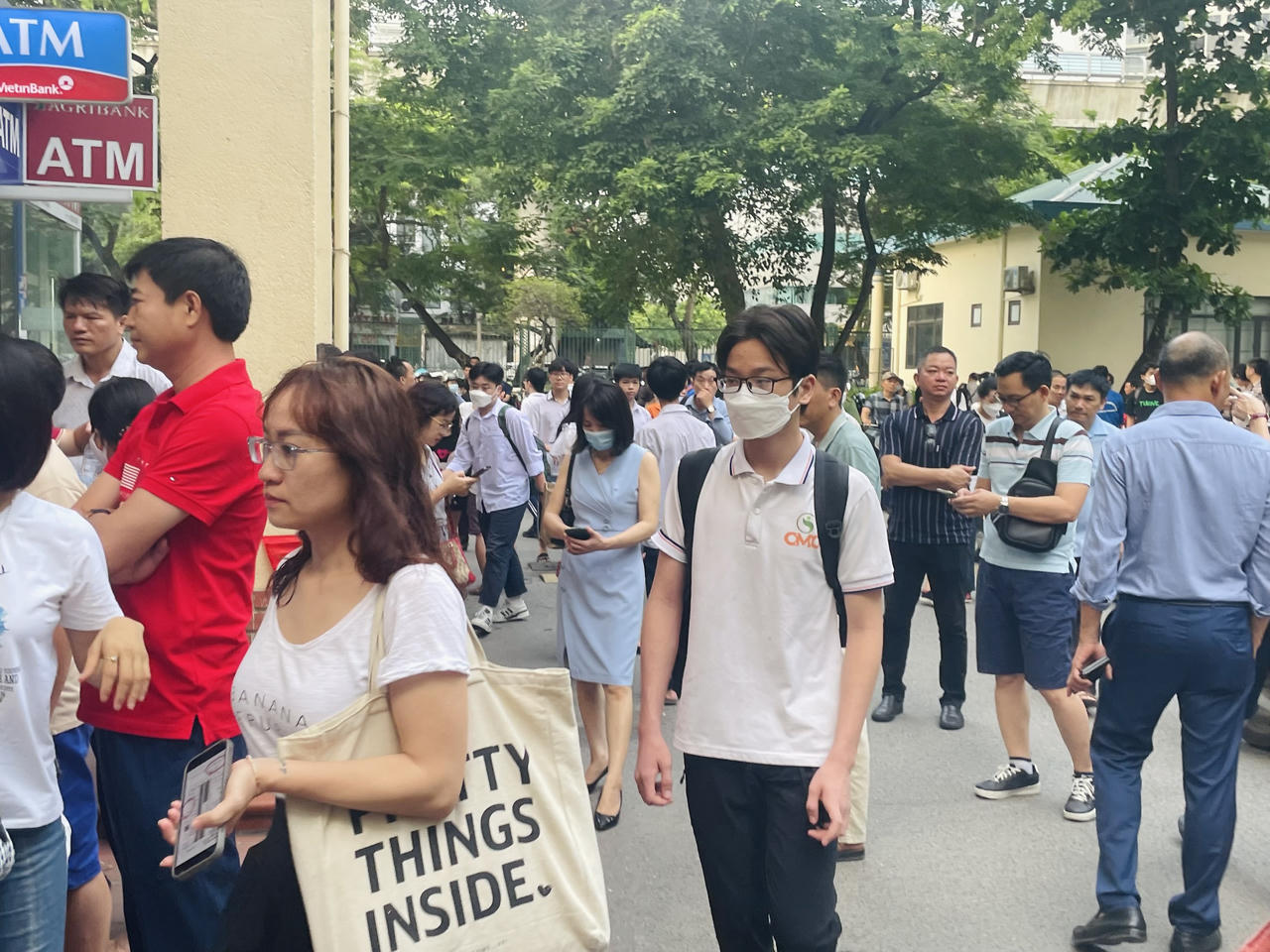 Hơn 6.000 sĩ tử bước vào kỳ thi lớp 10 chuyên đầu tiên tại Hà Nội