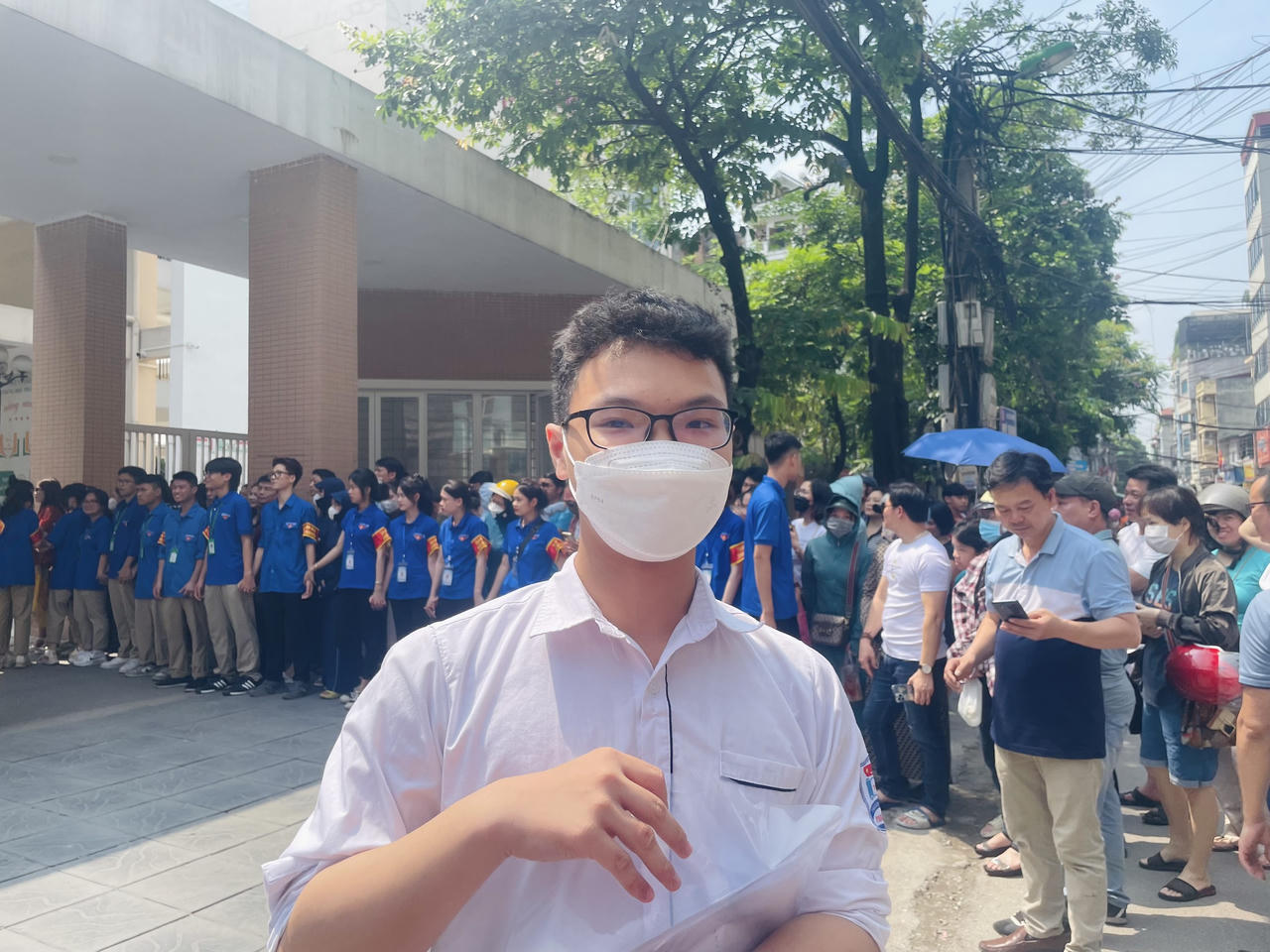 Những ngôi sao xa xôi vào đề thi lớp 10 Hà Nội, thí sinh đánh giá vừa sức